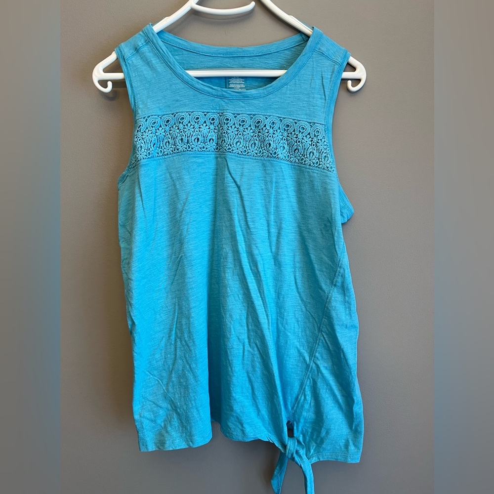 Aqua Tank with crochet detail